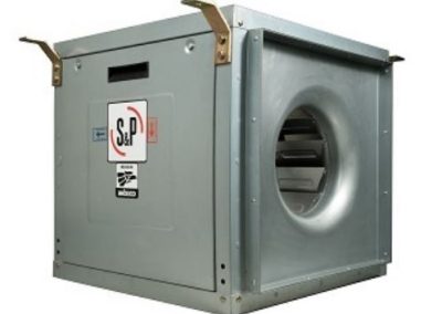 EXTRACTORES CENTRÍFUGOS EN LÍNEA CON MOTOR ELECTRÓNICO MOD. CLEC